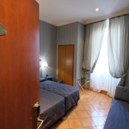Hotel Lirico Roma Exterior foto
